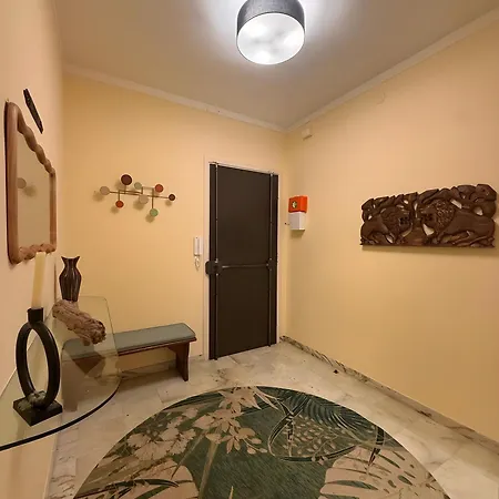 Karibu Apartment Sanremo