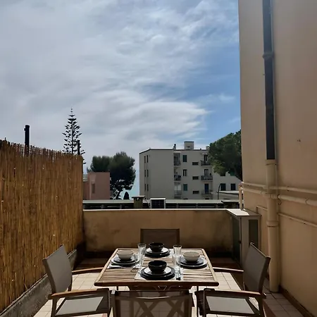 Karibu Apartment